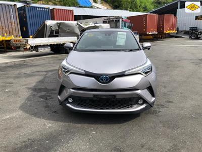 2017 Toyota C-HR - Thumbnail