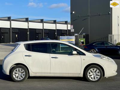 2013 Nissan Leaf - Thumbnail