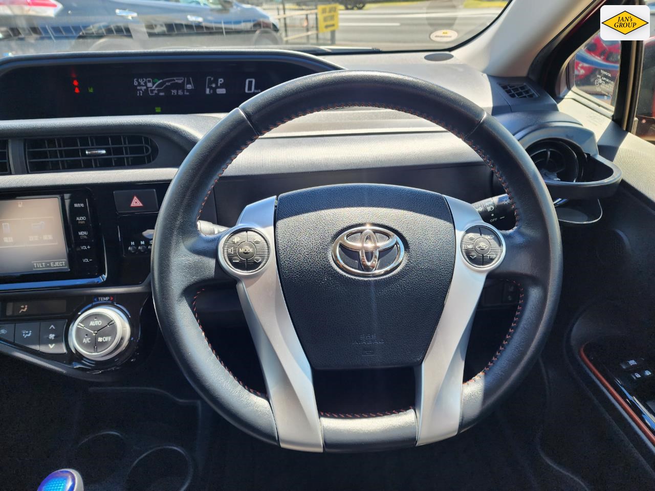 2015 Toyota Aqua