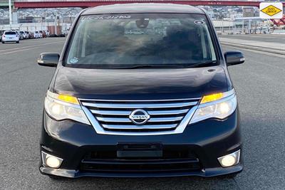 2014 Nissan Serena - Thumbnail