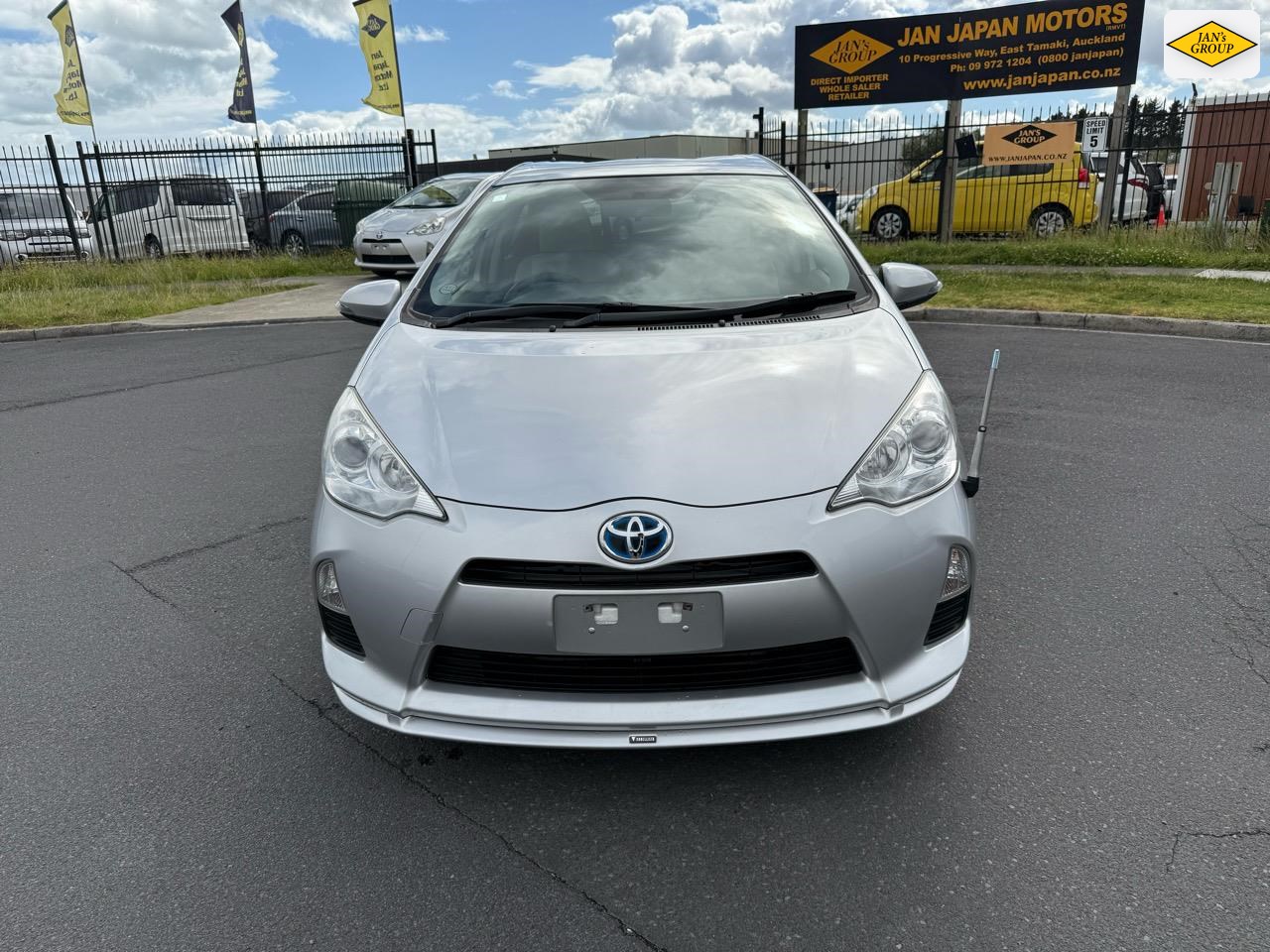 2013 Toyota Aqua