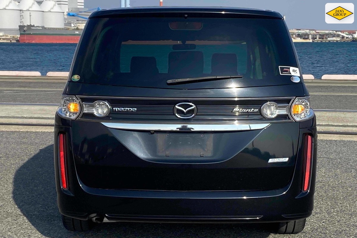 2014 Mazda Biante