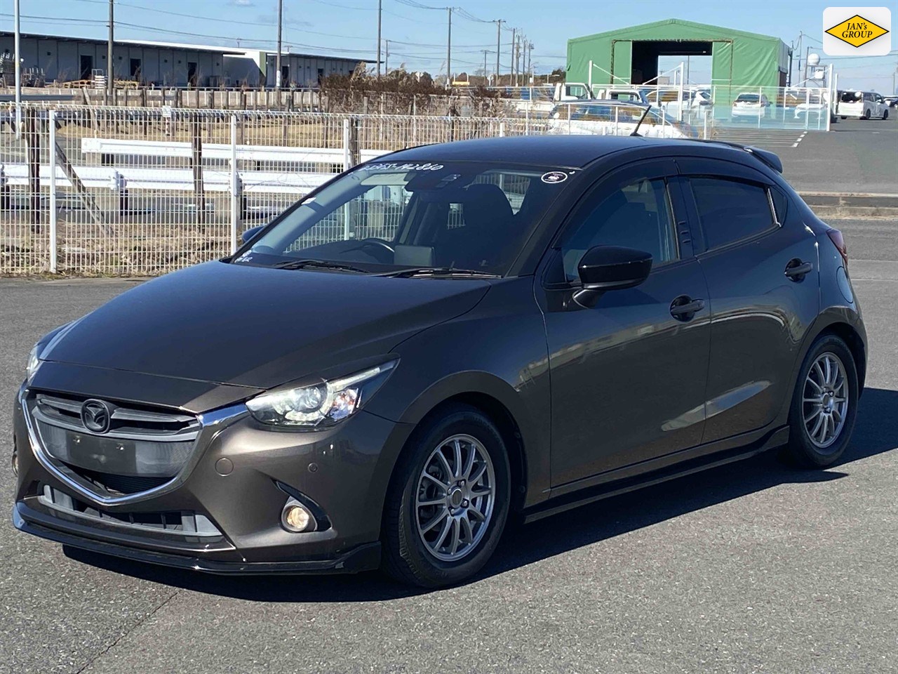 2016 Mazda Demio