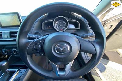 2015 Mazda Axela - Thumbnail