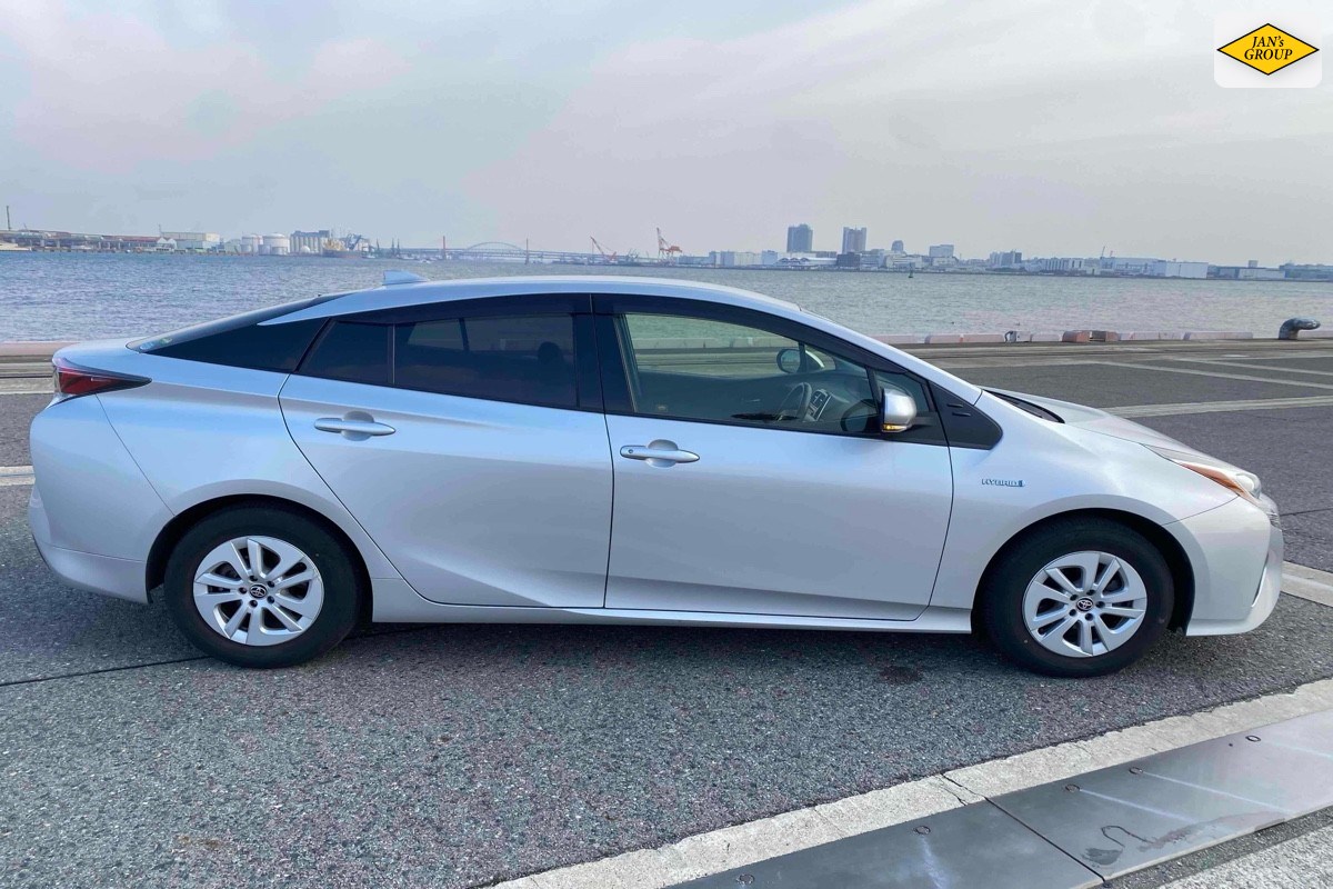 2018 Toyota Prius