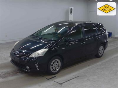 2013 Toyota Prius - Thumbnail