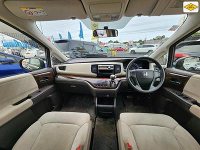 2014 Honda Odyssey - Thumbnail