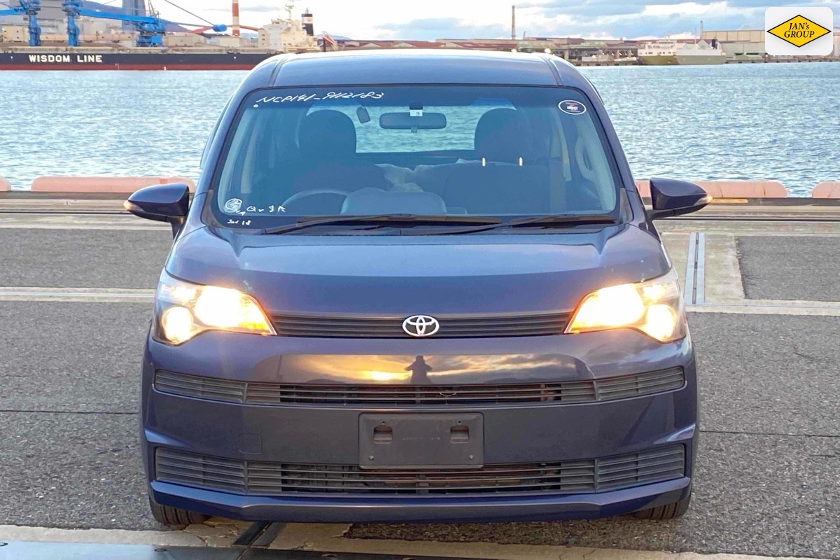 2014 Toyota Spade