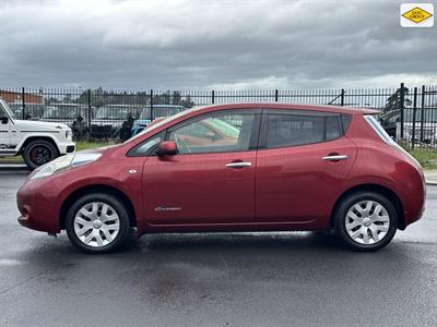 2013 Nissan Leaf - Thumbnail