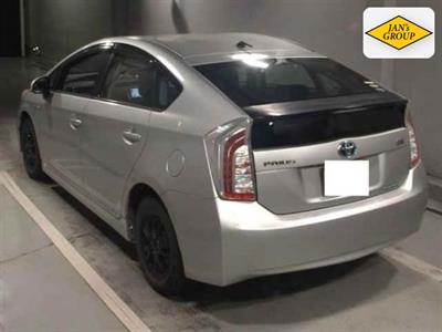 2013 Toyota Prius - Thumbnail