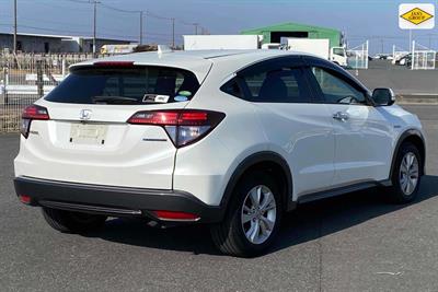 2016 Honda Vezel - Thumbnail