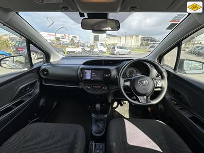 2019 Toyota Vitz - Thumbnail