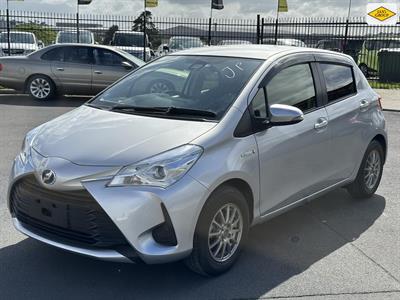 2019 Toyota Vitz - Thumbnail