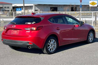 2015 Mazda Axela - Thumbnail