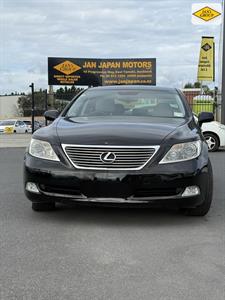 2006 Lexus LS 460 - Thumbnail