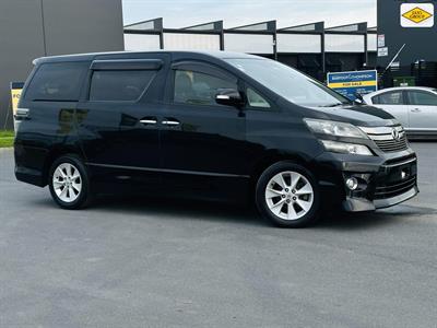 2013 Toyota Vellfire - Thumbnail