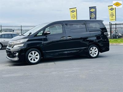 2013 Toyota Vellfire - Thumbnail