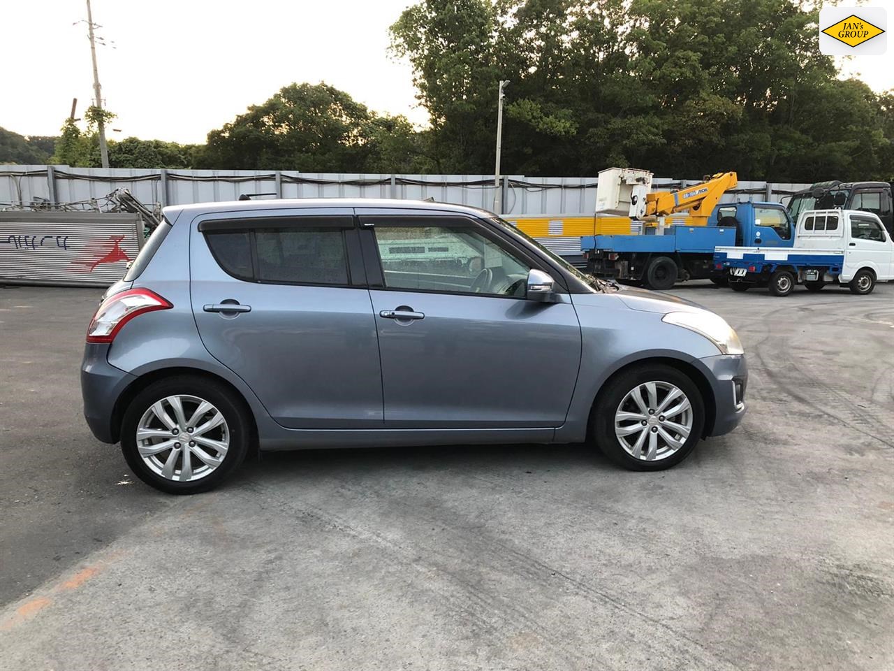 2013 Suzuki Swift