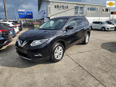 2015 Nissan X-Trail - Thumbnail