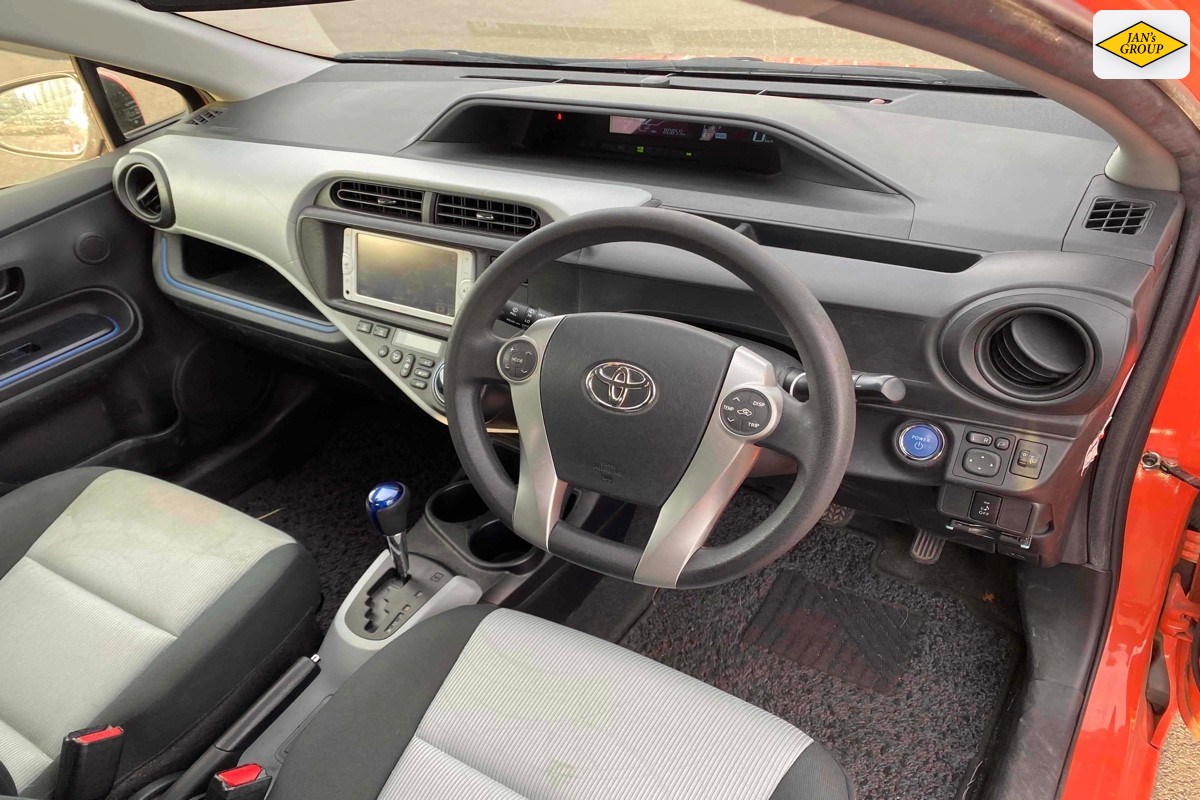 2014 Toyota Aqua