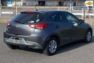 2015 Mazda Demio - Thumbnail