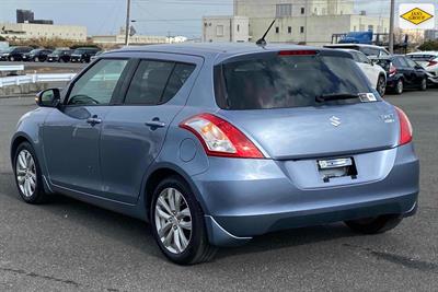 2013 Suzuki Swift - Thumbnail