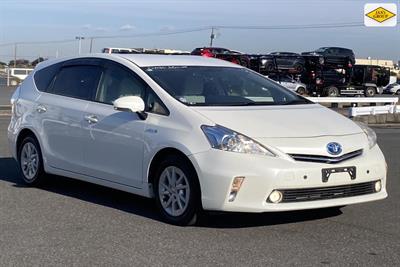 2013 Toyota Prius - Thumbnail