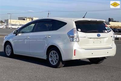 2013 Toyota Prius - Thumbnail