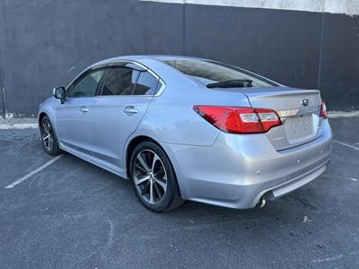 2017 Subaru Legacy - Thumbnail