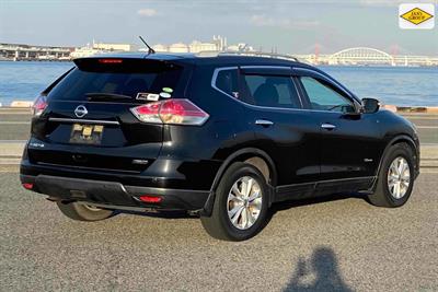 2015 Nissan X-Trail - Thumbnail