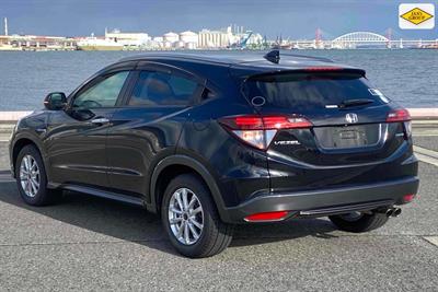 2014 Honda Vezel - Thumbnail