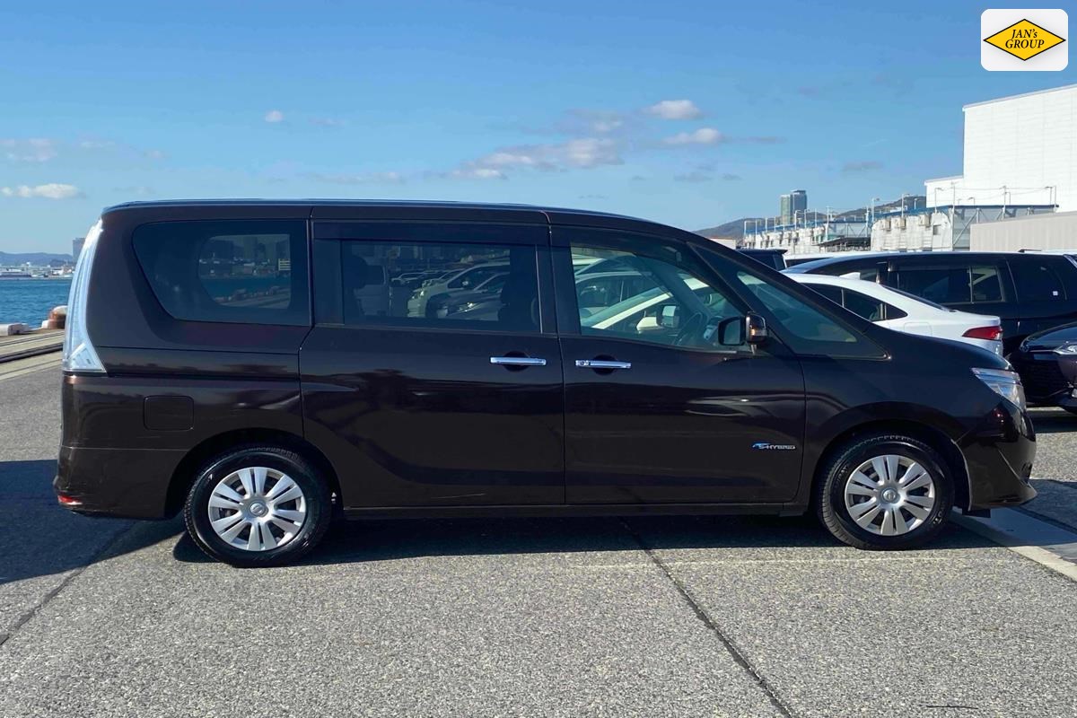 2016 Nissan Serena