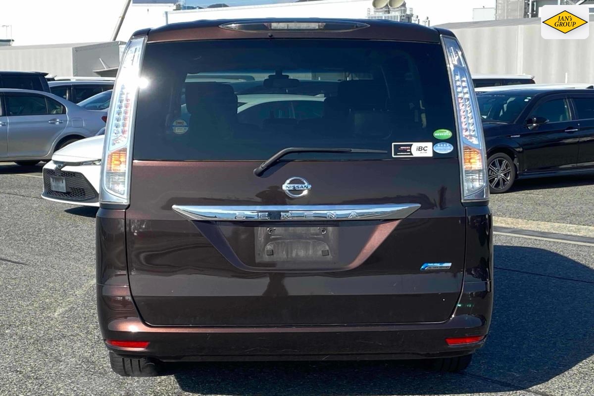 2016 Nissan Serena