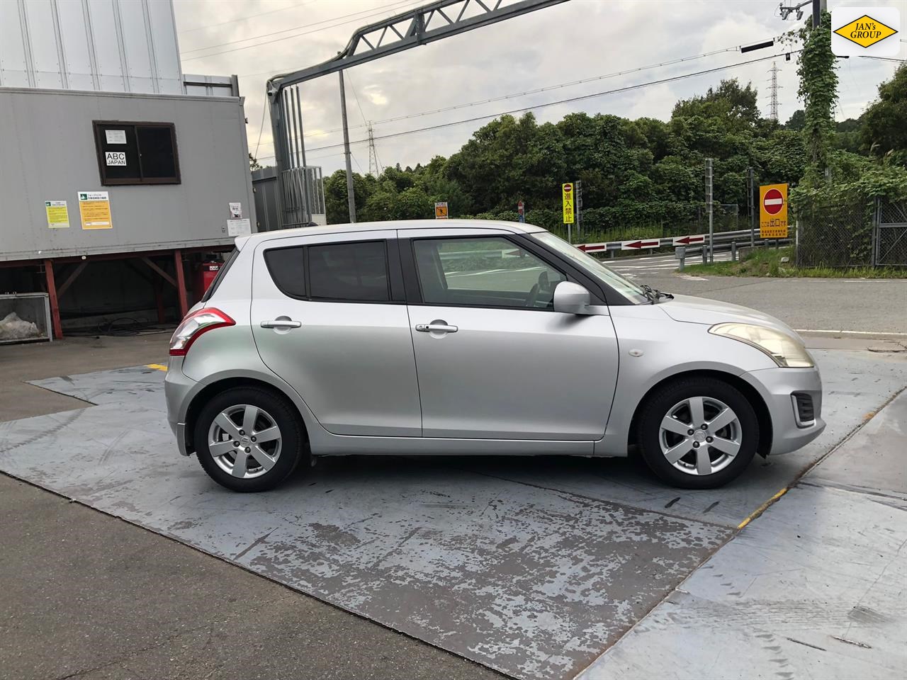 2013 Suzuki Swift