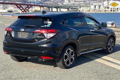 2017 Honda Vezel - Thumbnail