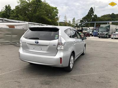 2013 Toyota Prius - Thumbnail