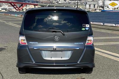 2013 Honda Freed - Thumbnail