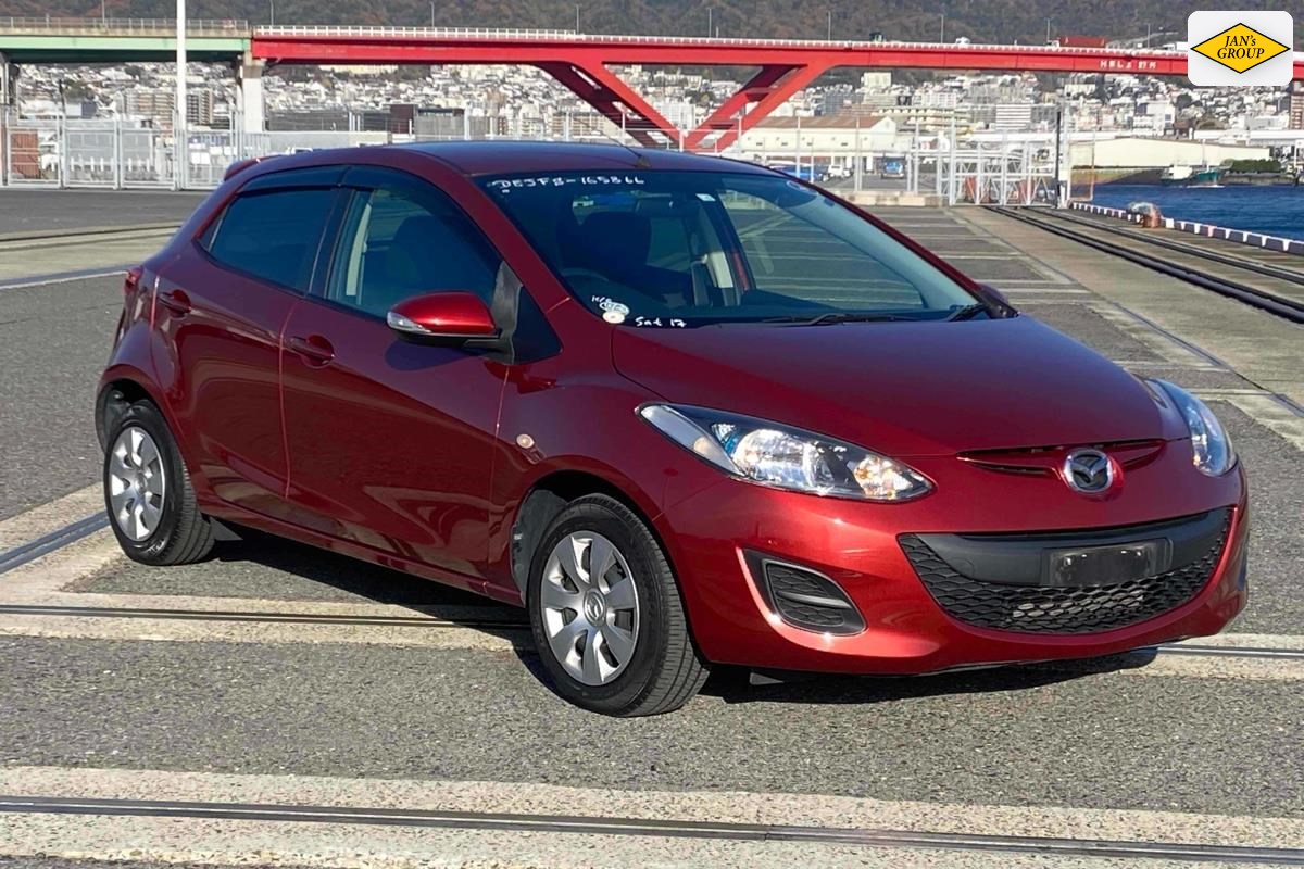 2014 Mazda Demio