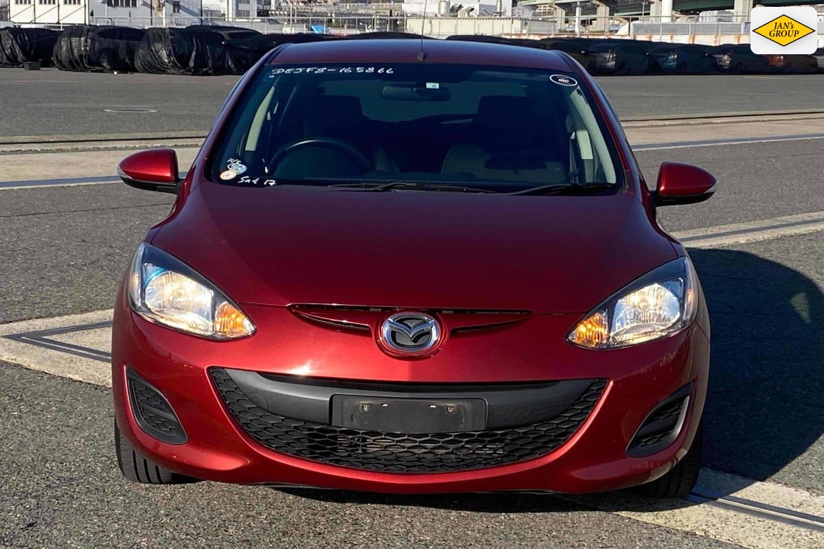 2014 Mazda Demio