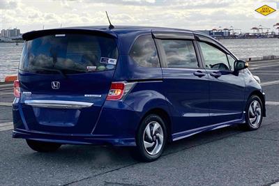 2014 Honda Freed - Thumbnail