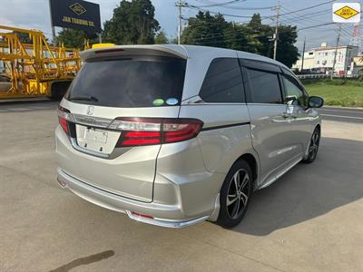 2016 Honda Odyssey - Thumbnail