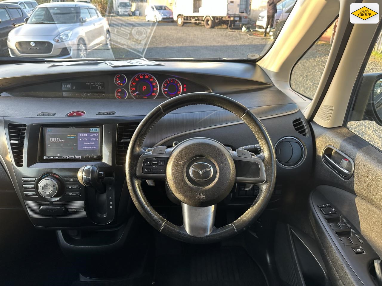 2013 Mazda Biante