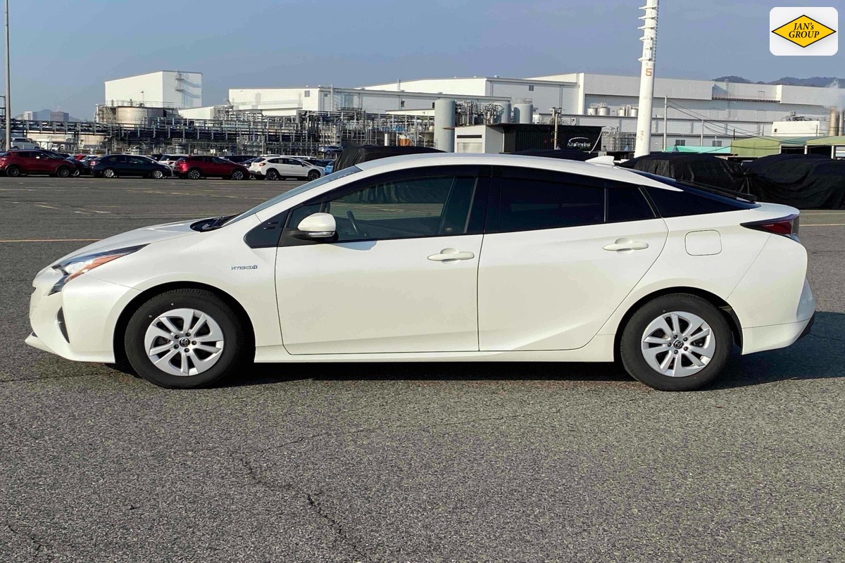 2017 Toyota Prius