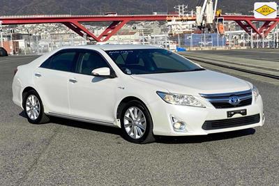 2013 Toyota Camry - Thumbnail