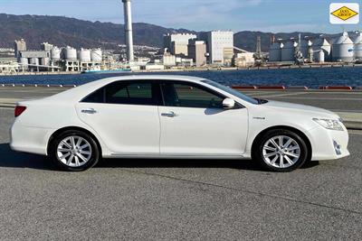 2013 Toyota Camry - Thumbnail