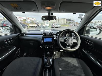 2017 Suzuki Swift - Thumbnail