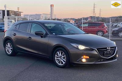 2015 Mazda Axela