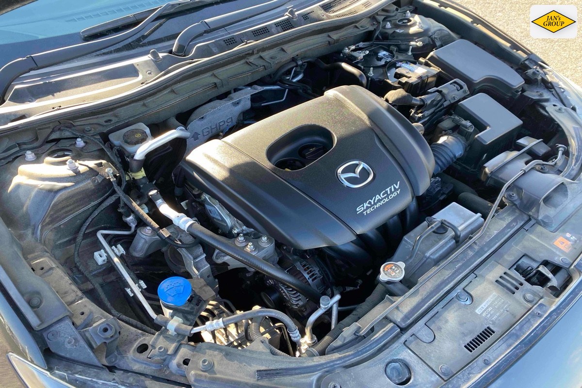 2016 Mazda Axela