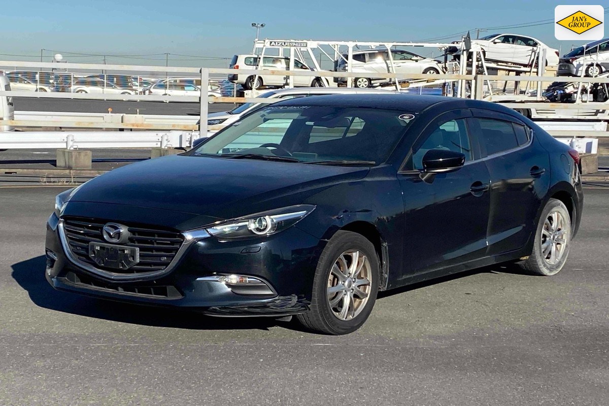 2016 Mazda Axela