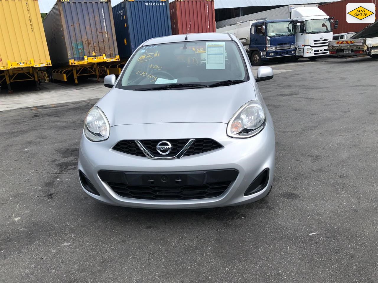 2018 Nissan March